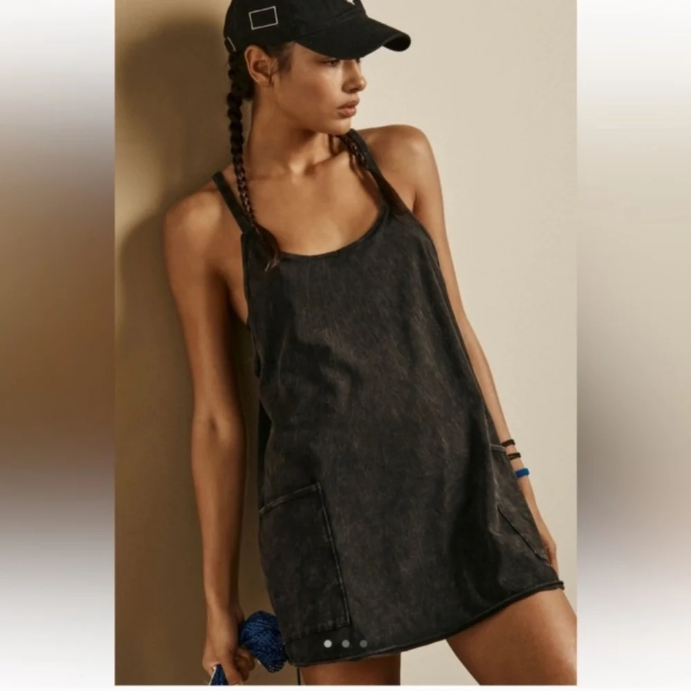 🔥 NWOT!! 🔥 Free People Hot Shot Mini Dress washed black Size S